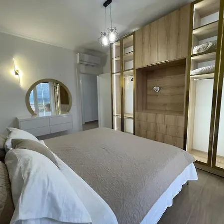Ocean Eyes Apartament 아파트 Vlorë