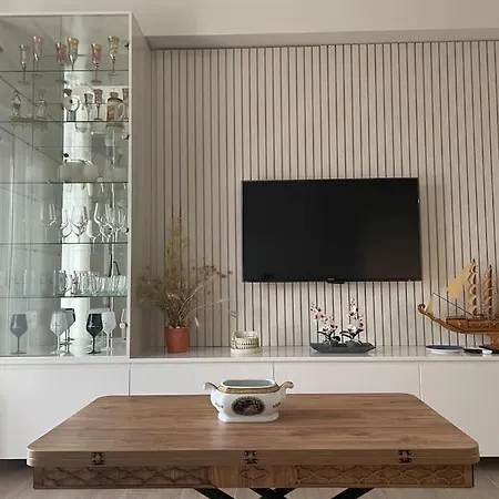 Ocean Eyes Apartament شقة *